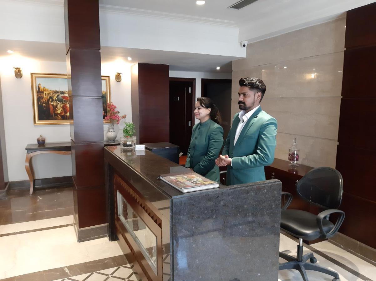 Hotel Golden Tower Near Heritage Street Amritsar Buitenkant foto